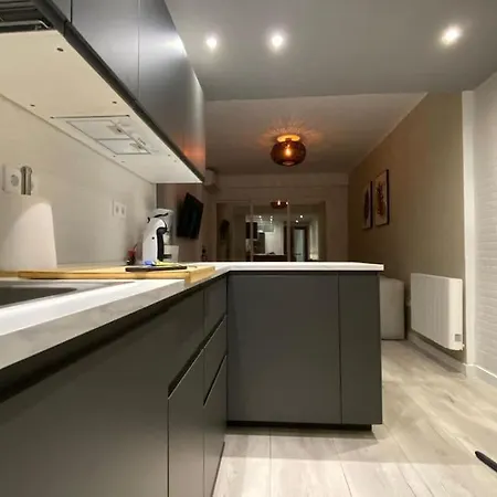 Apartment Casa Picaso Elegance, One Bedroom Center With Balcony By Namaste Elite